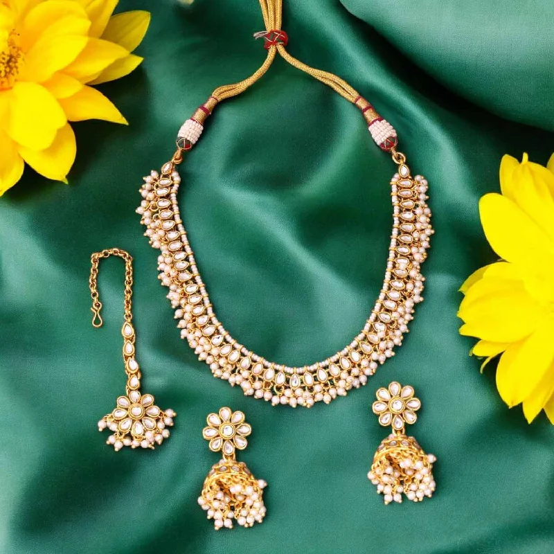 Ivory Heeral Kundan Jewellery Set