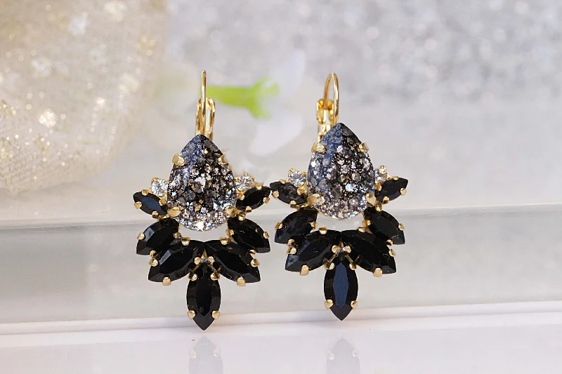 BLACK GRAY EARRINGS