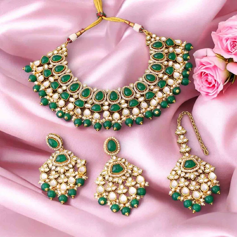 Emerald Shushmita Kundan Jewellery Set