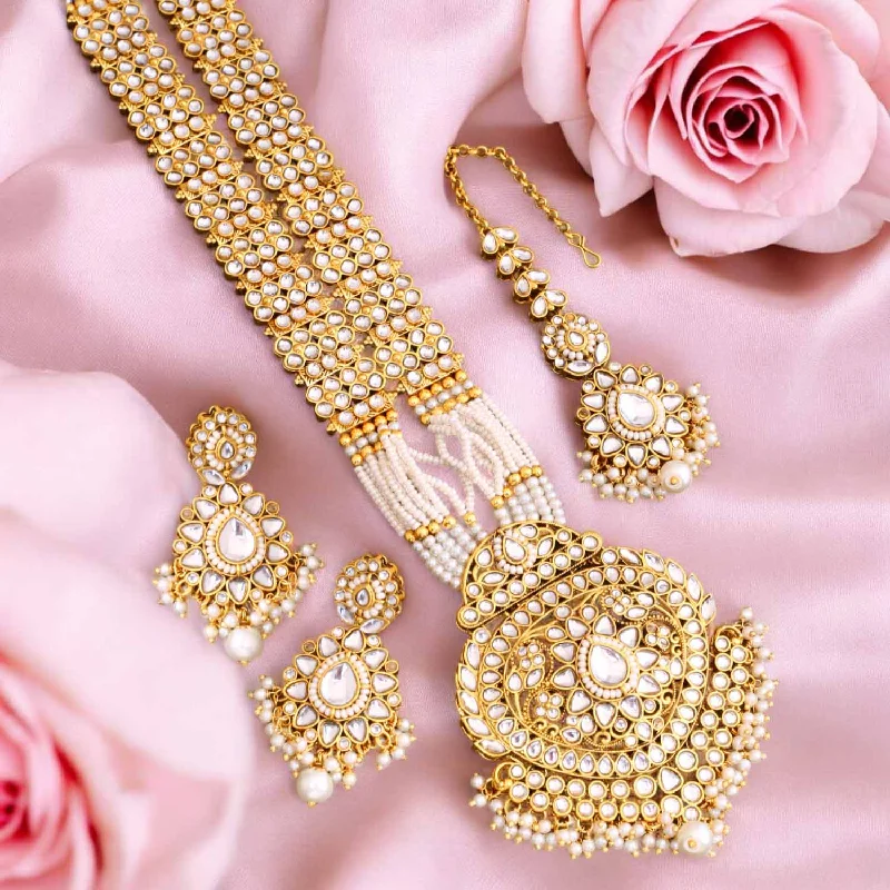 Ivory Ujala Kundan Jewellery Set