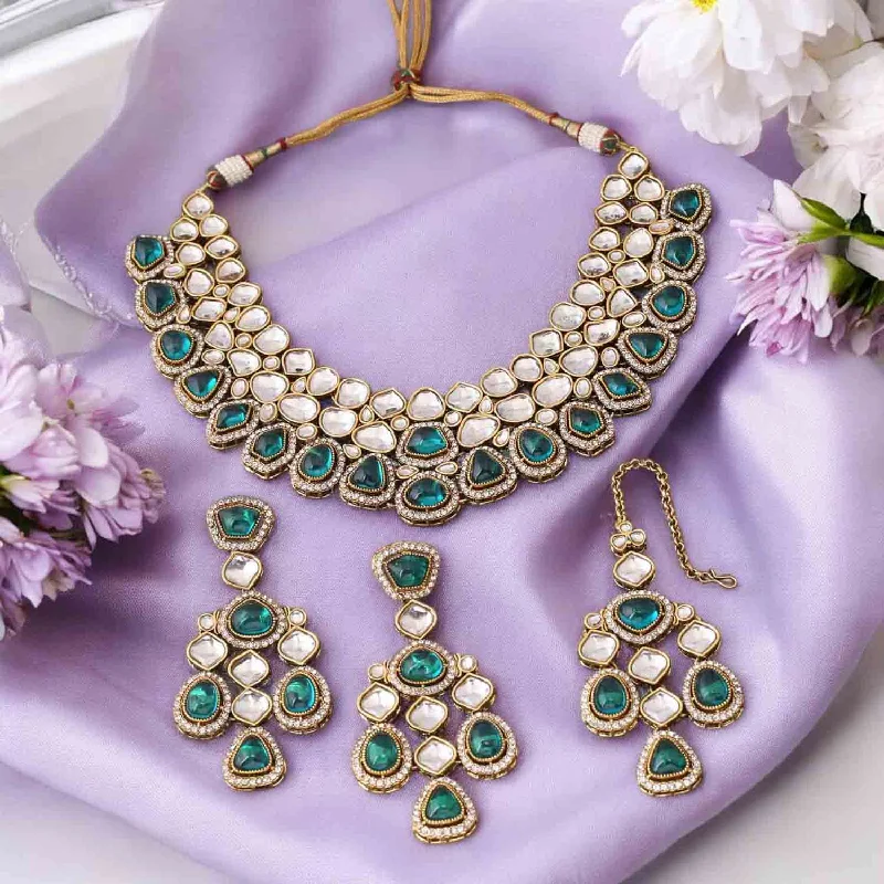 Rama Samiya Kundan Jewellery Set