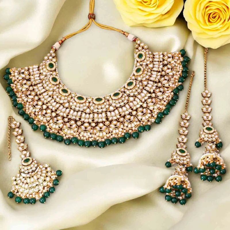 Emerald Asmita Kundan Jewellery Set