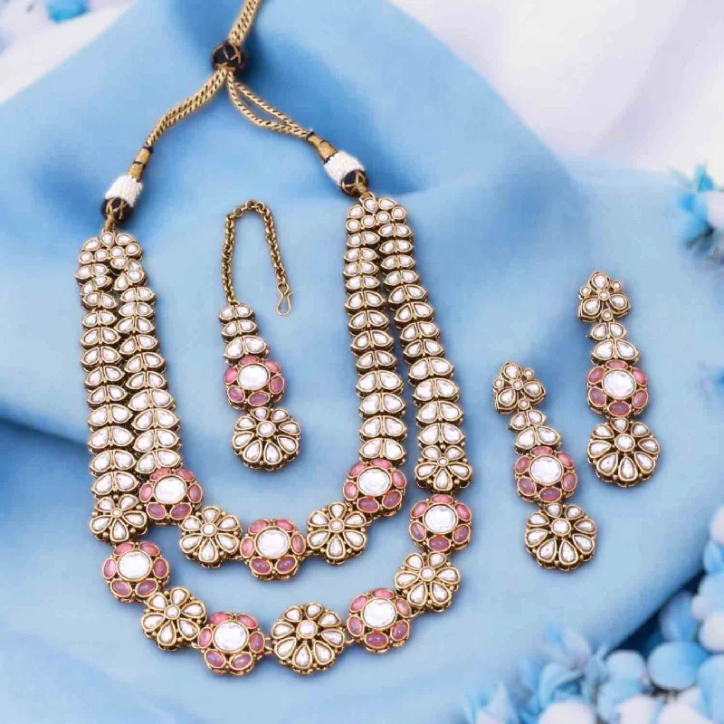 Blush Jaine Kundan Jewellery Set