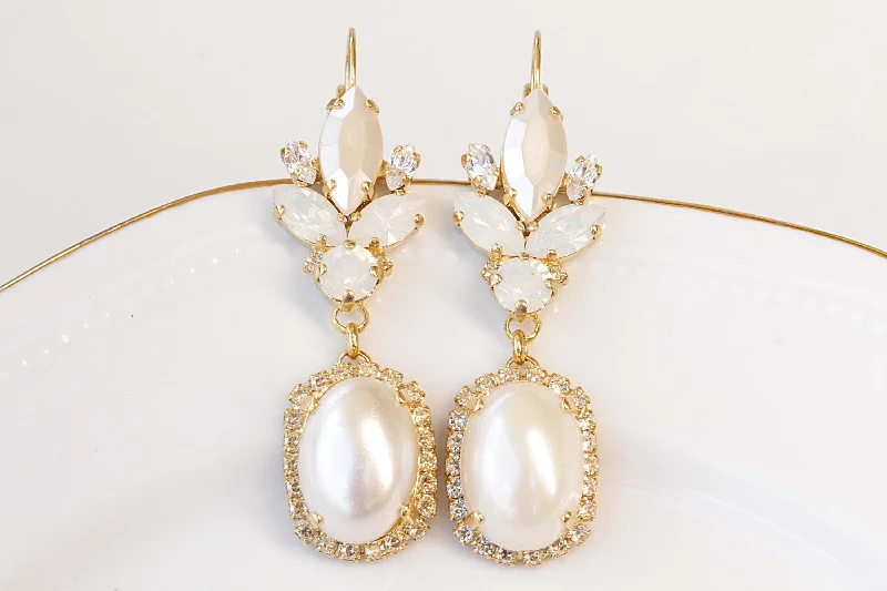 PEARL DROP EARRINGS