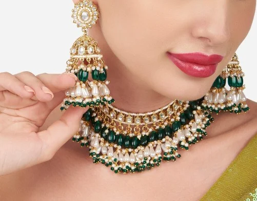 Indian Pearl Kundan Choker Jhumkas Maantika Set, Gold Plated Jewelry, Mangtika Set, choker jhumka set, Bridal Necklace mangtika set, Pakistani jewellery set