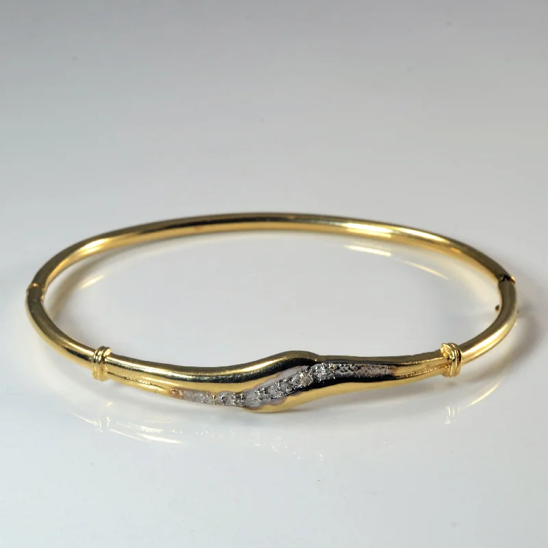 Diamond Wave Bangle | 0.03ctw | 7.5" |