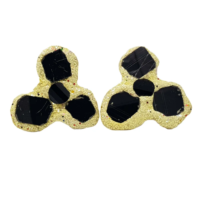 PALE YELLOW & BLACK TREBOL "HIVE" CLIP-ON EARRINGS, 2006