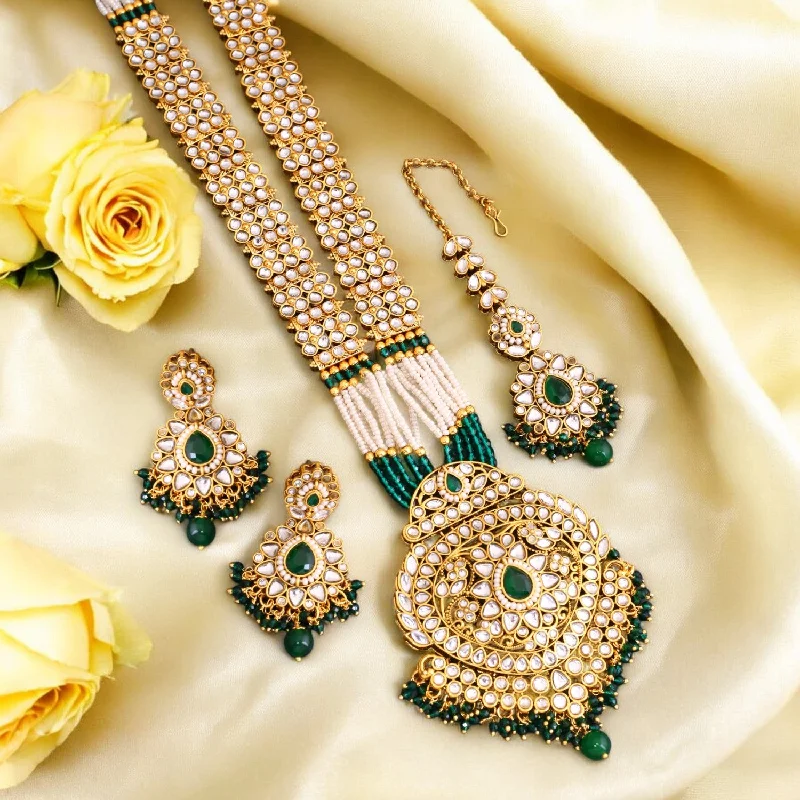 Emerald Ujala Kundan Jewellery Set