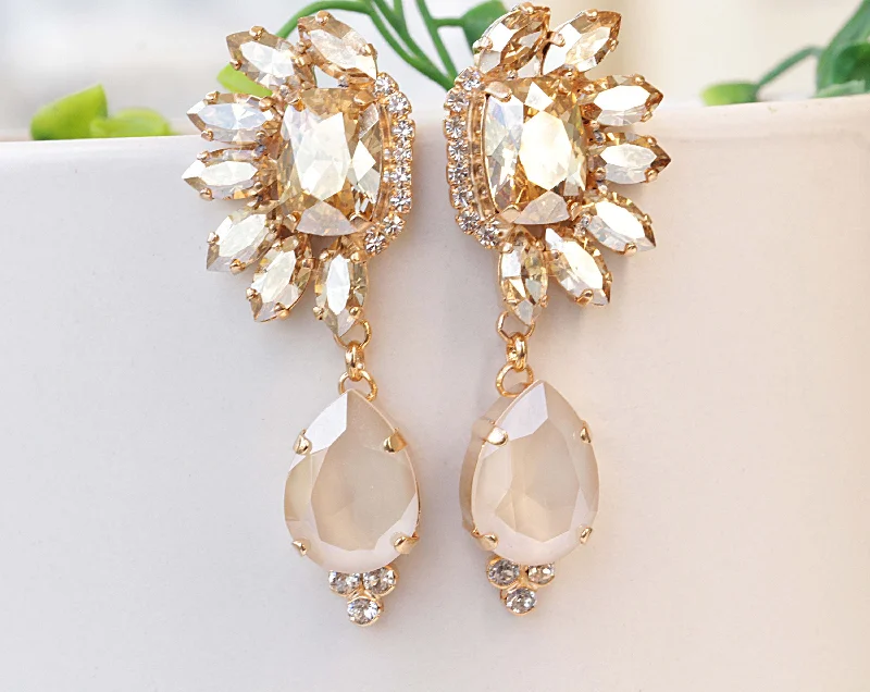 IVORY CHANDELIER EARRINGS