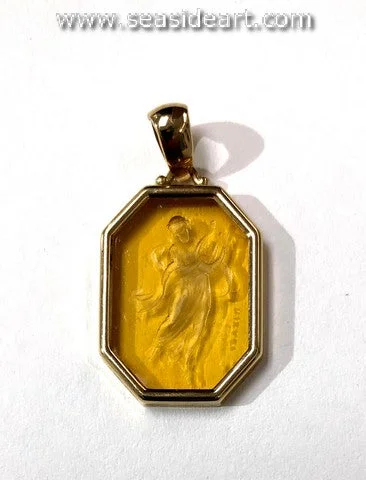 Lady's Glass Intaglio Pendant-14K Yellow Gold