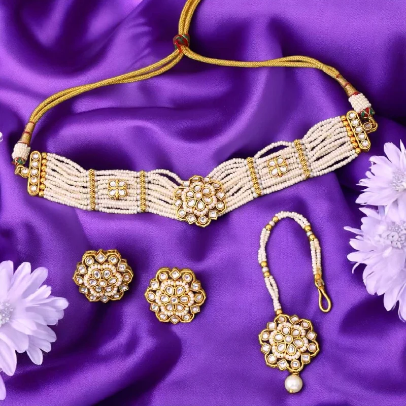 Ivory Janvi Kundan Jewellery Set