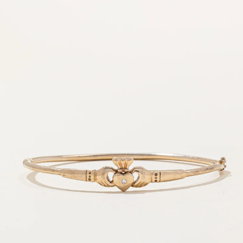 Diamond Claddagh Bangle | 0.08ct | 6.5" |