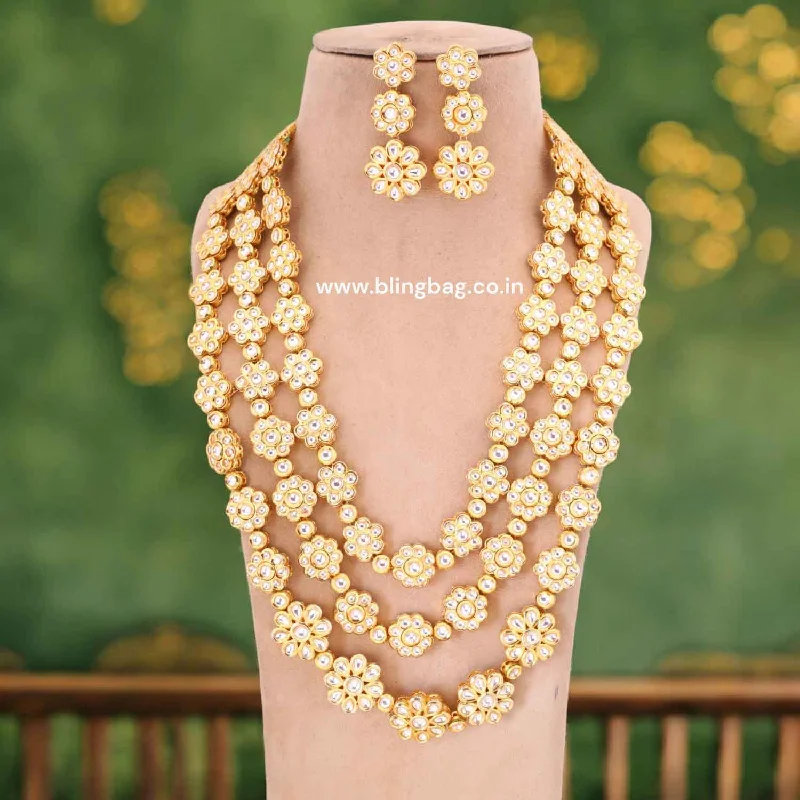 Golden Aabheri Kundan Jewellery Set