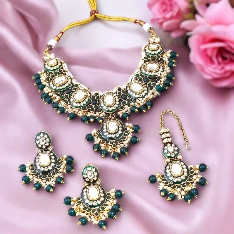 Emerald Aachal Kundan Jewellery Set