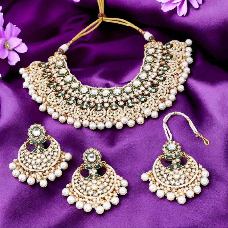 Ivory Rizveena Kundan Jewellery Set